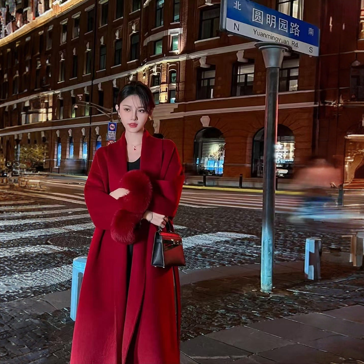 Women's red double-faced cashmere coat, new autumn and winter style, high-end fox fur sleeves, mid-length woolen coat for wedding and engagement