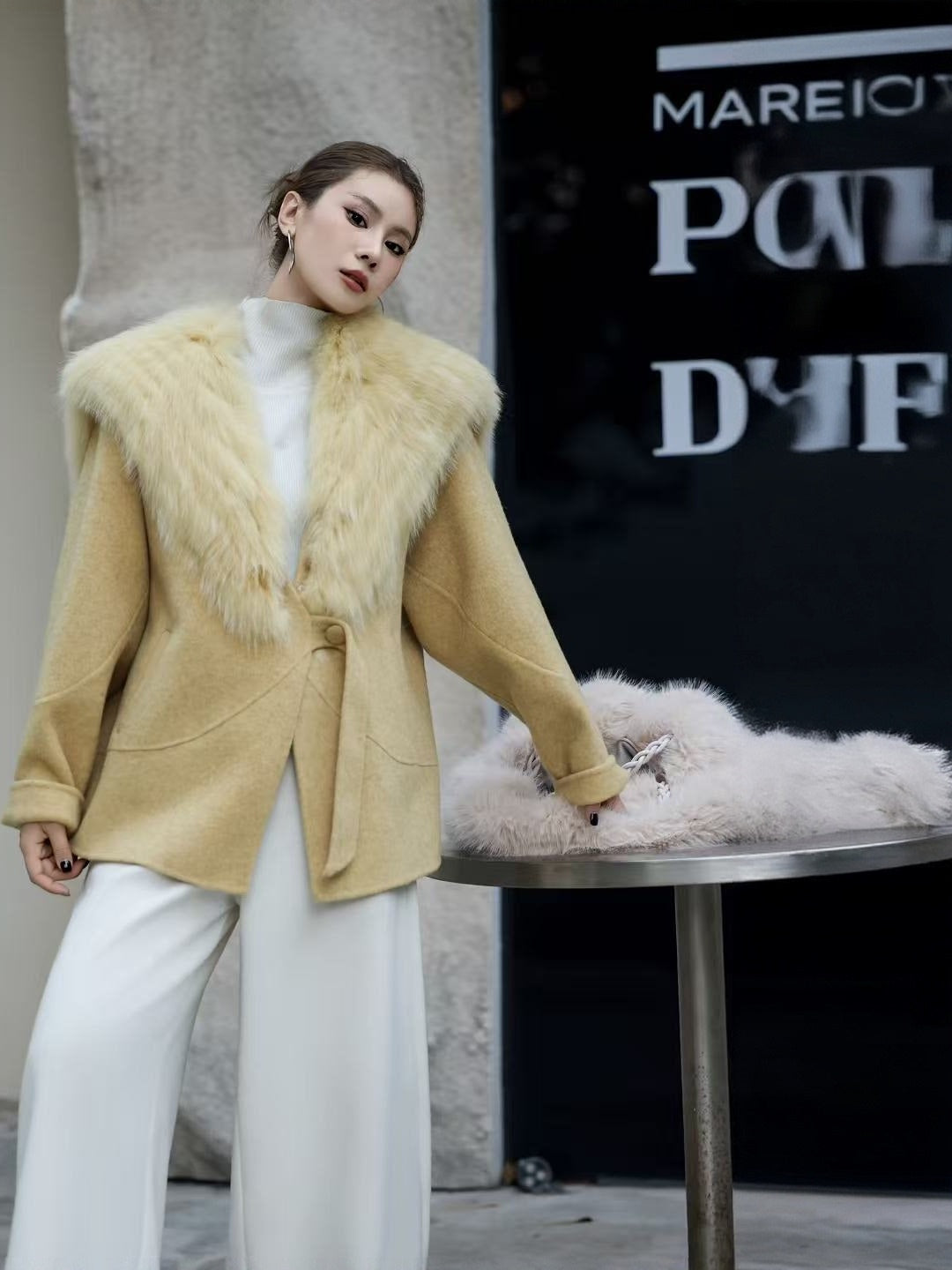 High-End Women's Double-Faced Cashmere Coat | Autumn Winter New Design with Detachable Fox Fur Collar